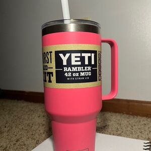 YETI tumbler 42oz hot pink